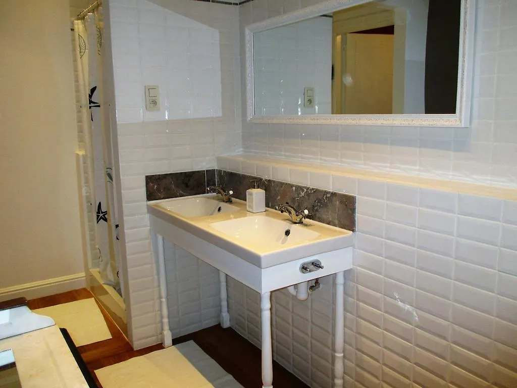 Apartments Suites In Anvers